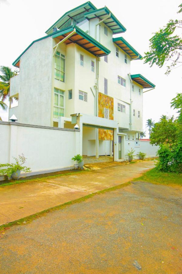 Onaro Beach View Matara Exteriör bild